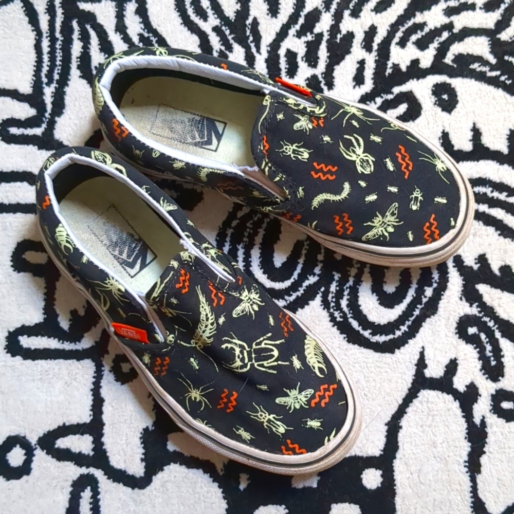 vans creepy crawler slip ons glow in the dark